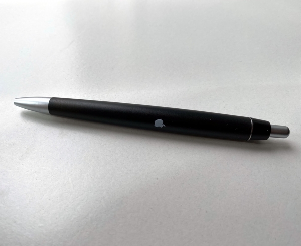 Apple Kugelschreiber, schwarz/silber